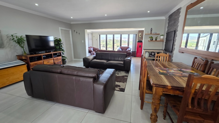 3 Bedroom Property for Sale in Hartenbos Central Western Cape